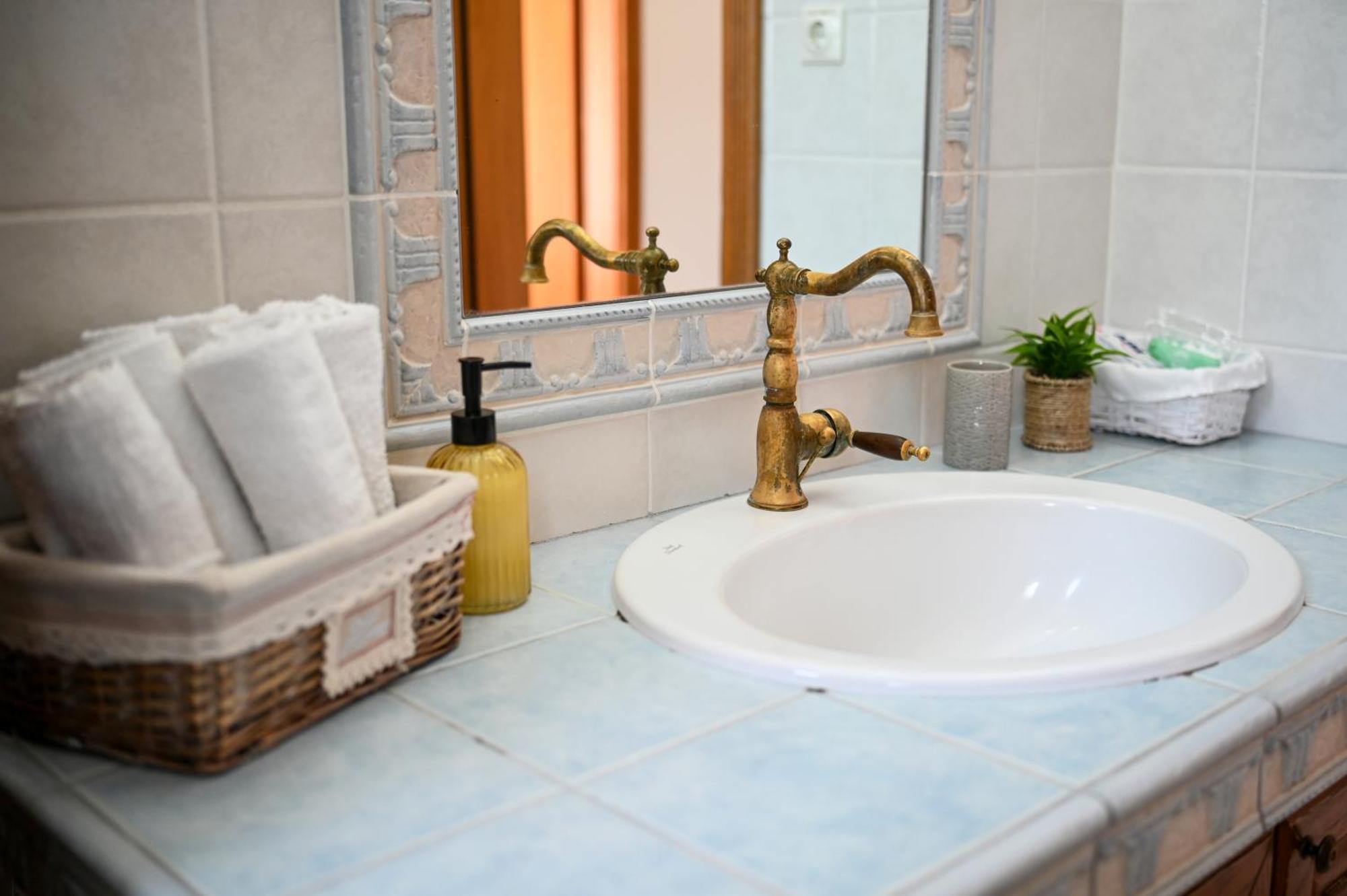 "Kochili Villa" Luxury Villa Agios Andreas  Екстериор снимка