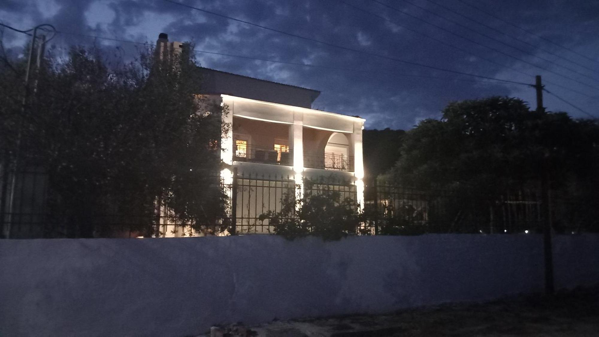 "Kochili Villa" Luxury Villa Agios Andreas  Екстериор снимка